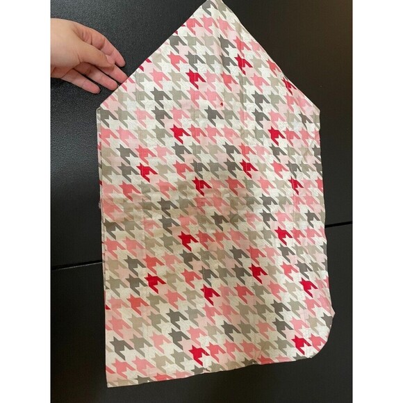 HANDMADE BY MOM VARIOUS HEARTS Colorful Table Runner 41" x 12" - Picture 5 of 8